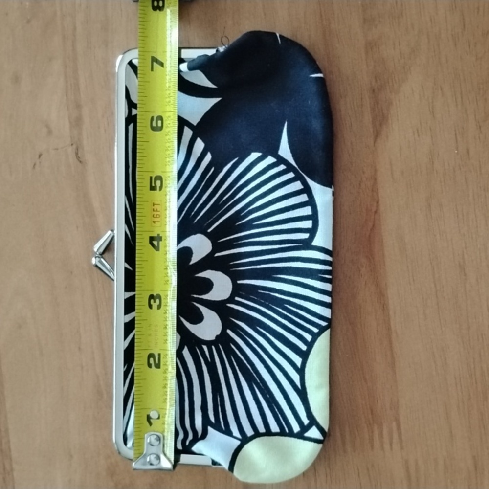 Marimekko Clasp Purse - Picture 7 of 8